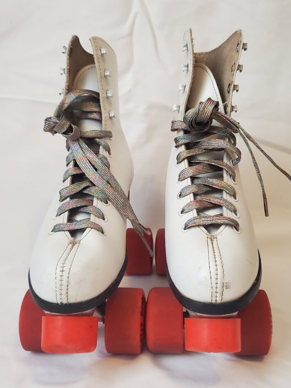 VINTAGE ROLLER STAR ROLLER DERBY WOMENS SIZE 7 ROLLER SKATES